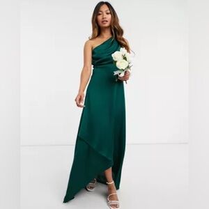 TFNC shoulder maxi dress in green